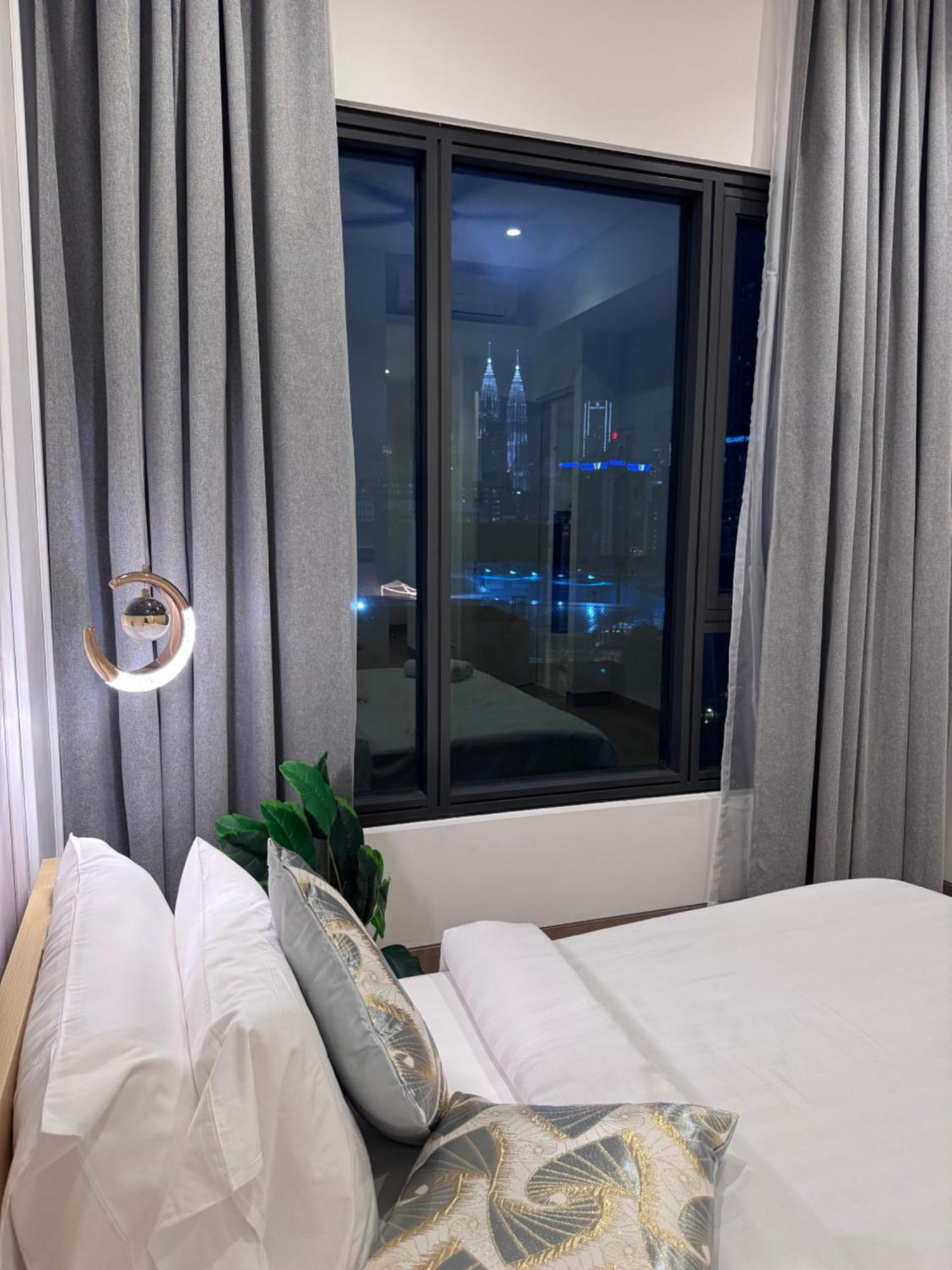 Infinity Pool Suite Bukit Bintang Lalaport Bbcc Kuala Lumpur Luaran gambar